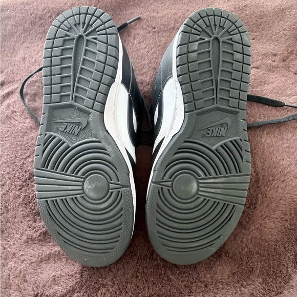 Nike Pandas - Picture 6 of 7